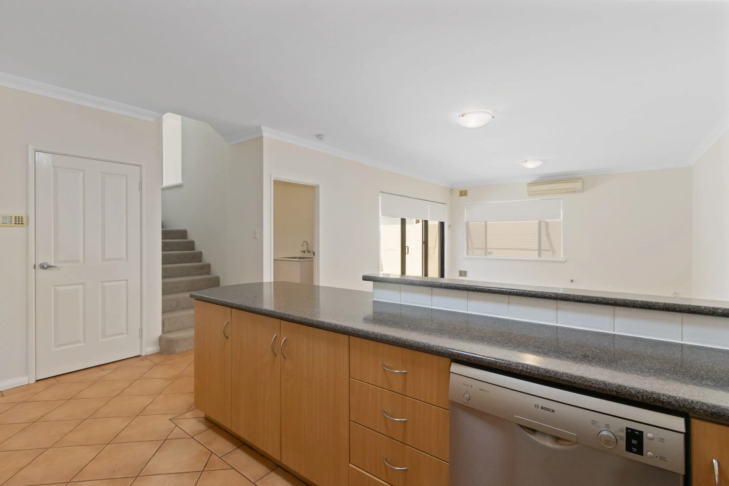 10b Bruce Street North Fremantle Wa 6159 - Image 8