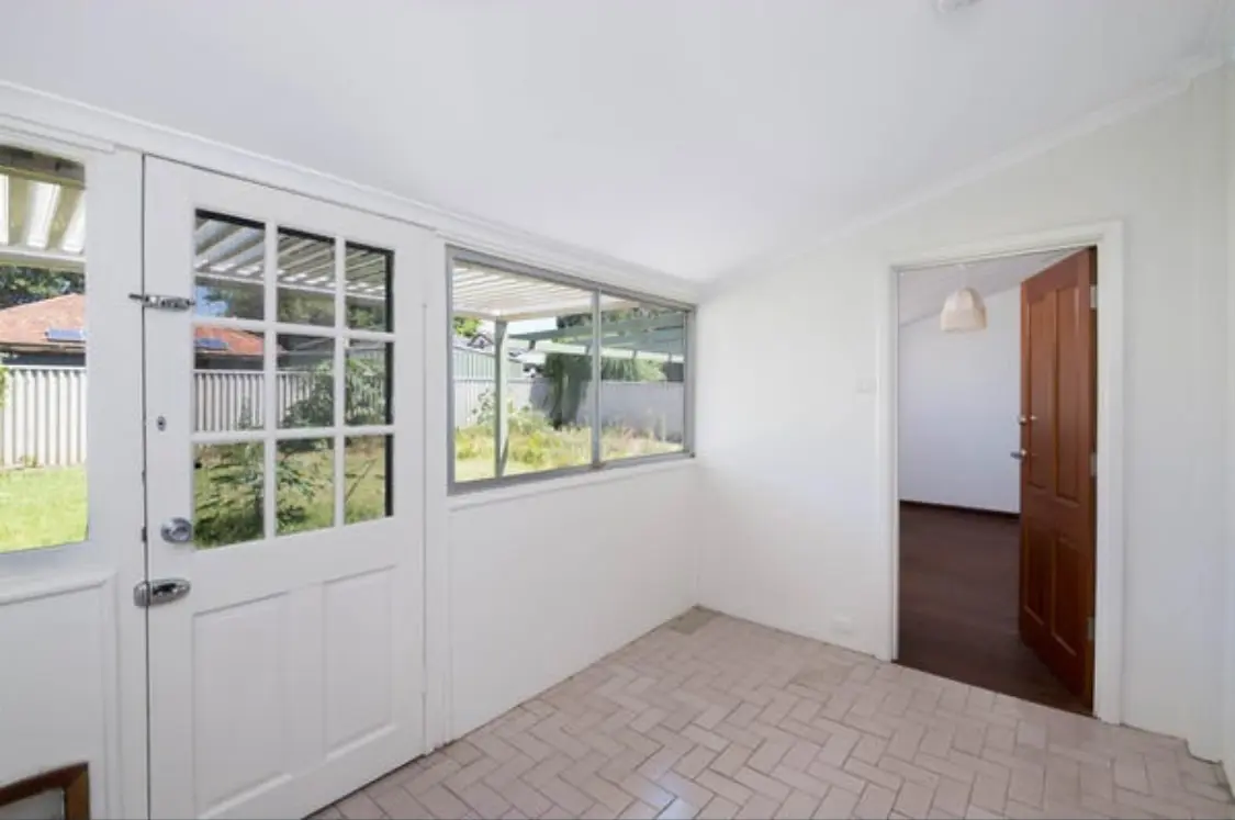 11 Scenic Crescent South Perth Wa 6151 - Image 11