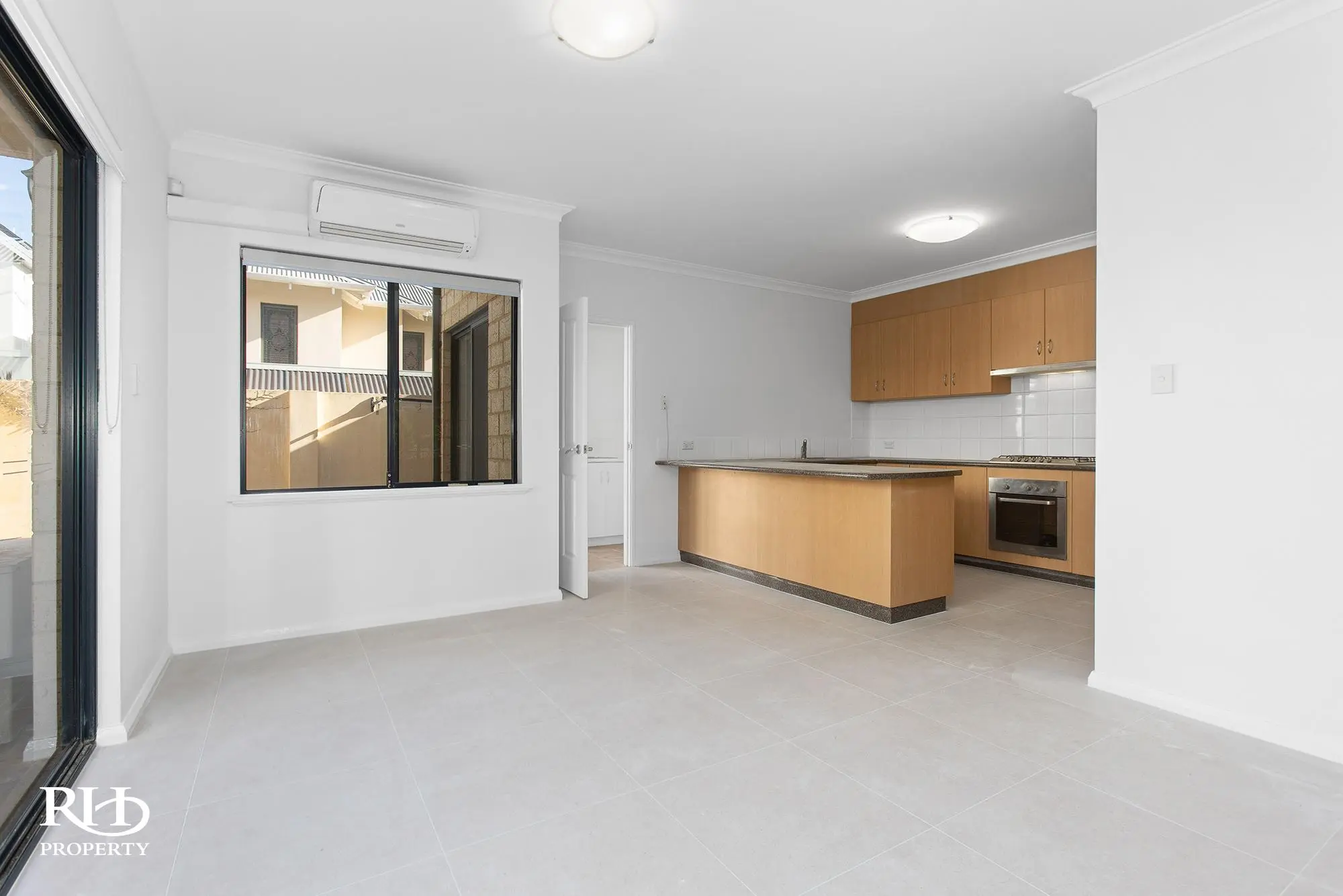 12b Bruce Street North Fremantle Wa 6159 - Image 5