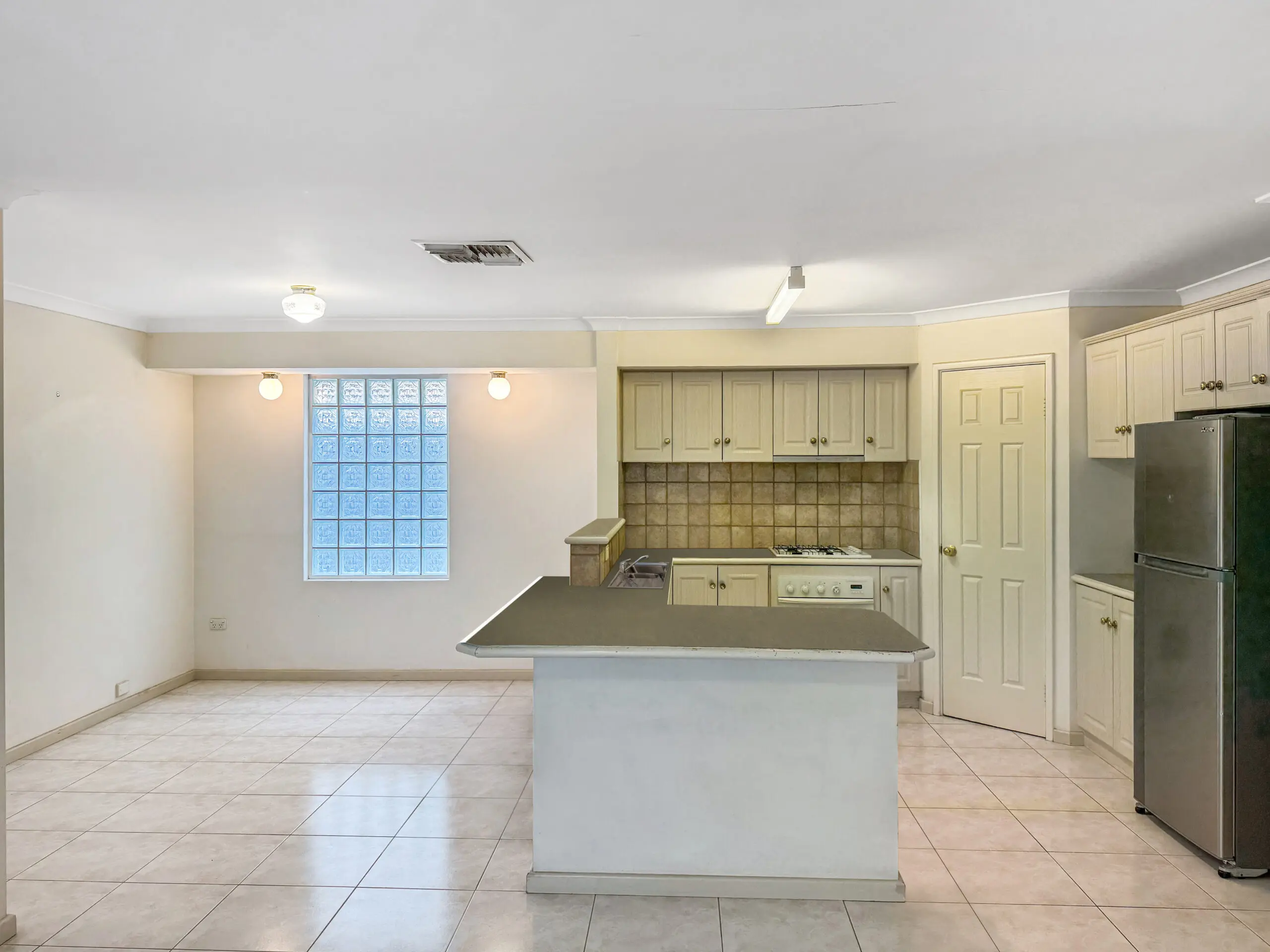27 Douglas Avenue South Perth Wa 6151 - Image 5