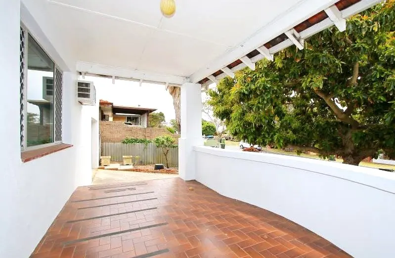 31 Gill Street East Fremantle Wa 6158 - Image 2