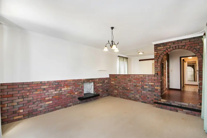 45a Davies Crescent Kardinya Wa 6163 - Image 2