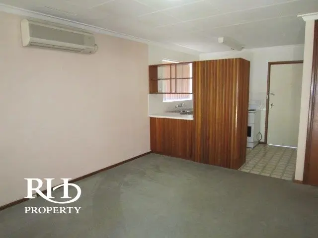 4a Dixon Place Kardinya Wa 6163 - Image 2